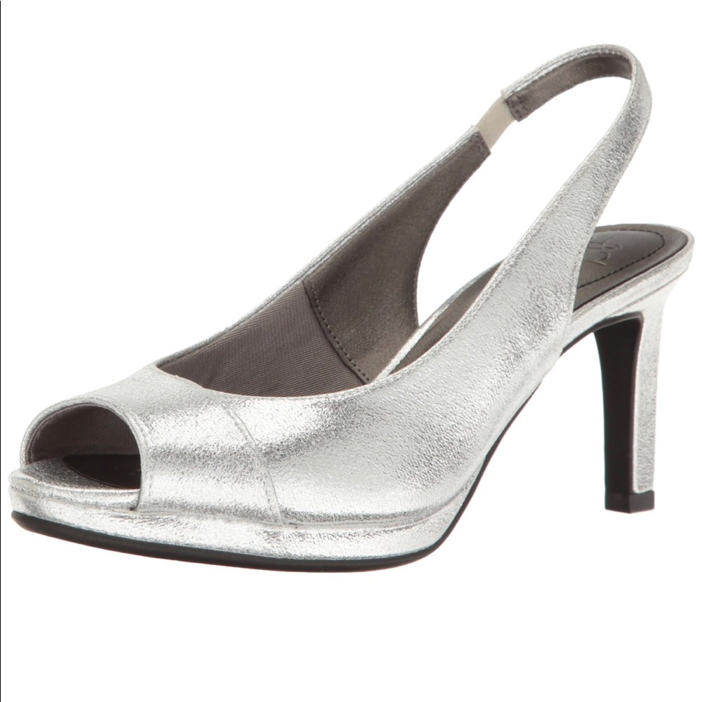 Lifestride Wide soft flex heel Silver